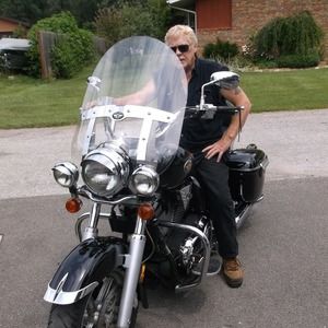 Meet your Posher, Lawrence